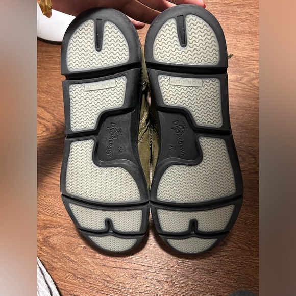 Dromedaris Olive Green Combat Boots - Picture 8 of 11